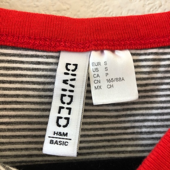 🥑 2/$40 H&M striped baseball tee - Picture 5 of 5